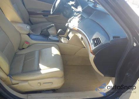 2011 Honda Accord 3.5 Ex-L from USA, damaged, VIN 1HGCP3F82BA019056